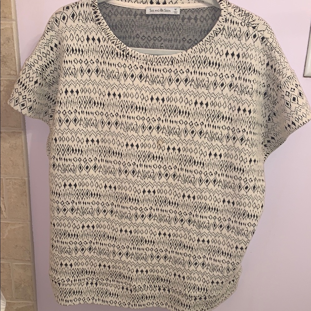 Tan and White Boxy Short Sleeve T-Shirt